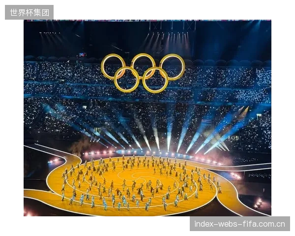TEAMCHINA-中国国家队备战2026米兰冬奥会，引入内置PTFE仿生机械铰链护膝进行全面测试